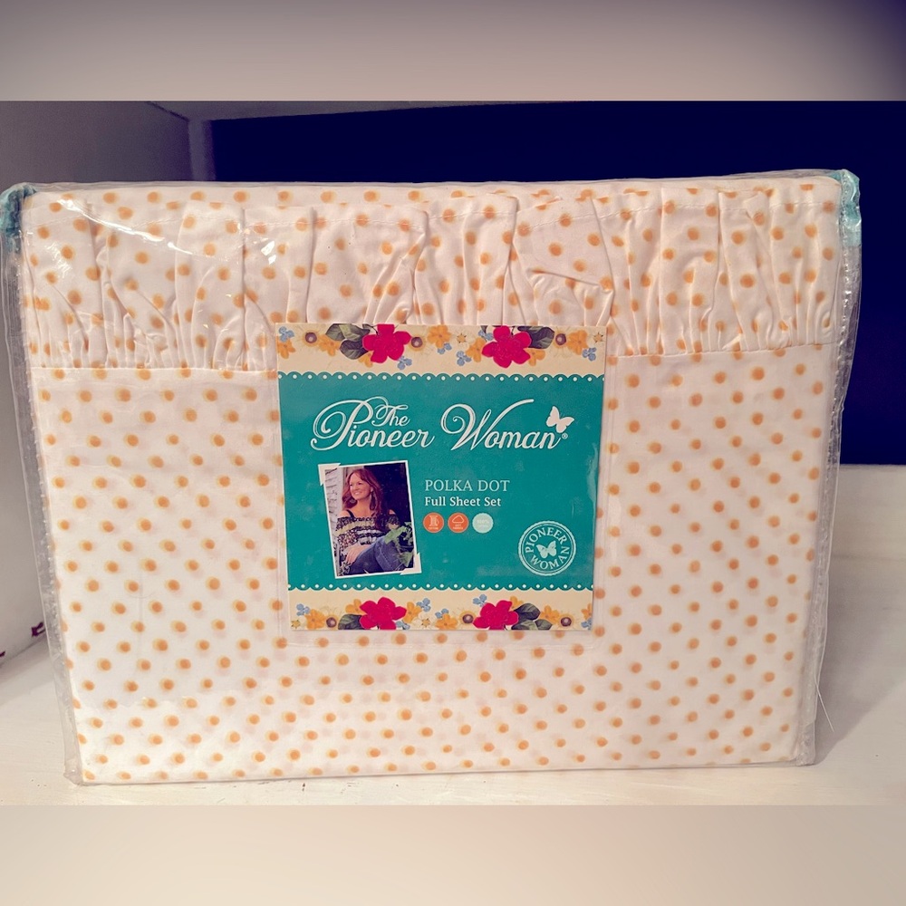 NIP HTF Pioneer Woman Polka Dot Cotton Percale Sheet Set, Full